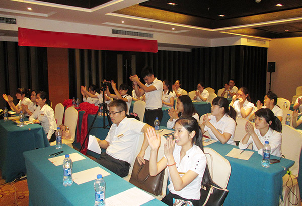 佛山物聯(lián)網(wǎng)卡平臺(tái)之2015年度表彰大會(huì)